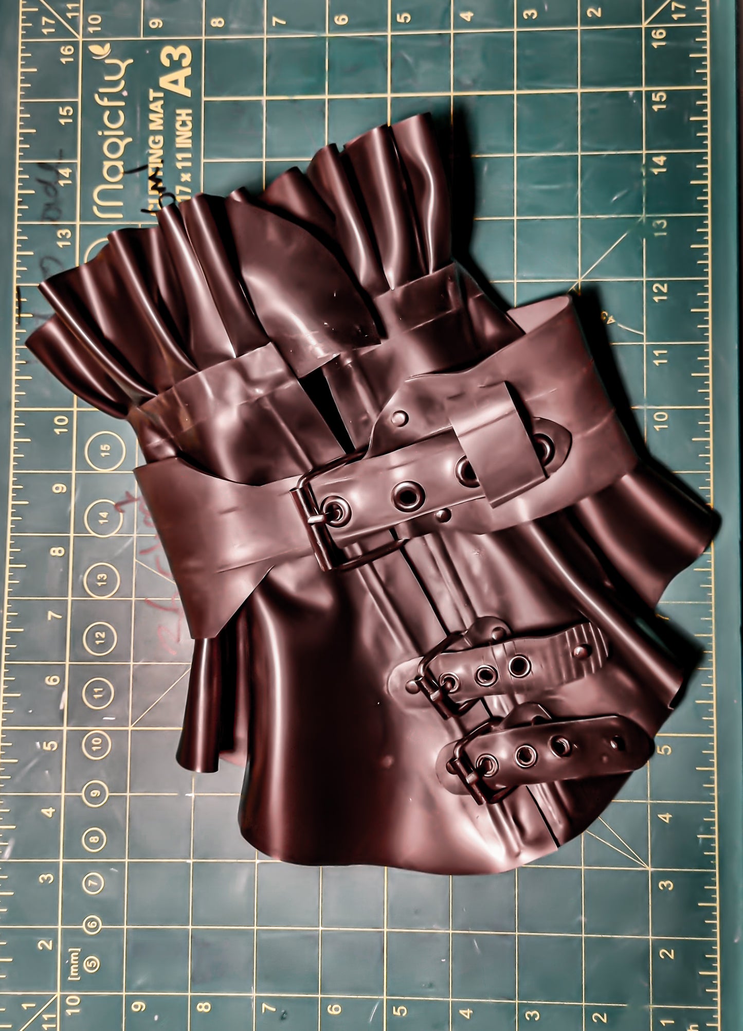 Latex & Recycle Rubber Neck Corset Collar